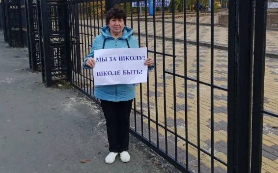 Саратовцы не перестают радоваться строительству школы в микрорайоне Молодежный